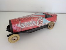 VOITURE ANCIENNE MARTINAN