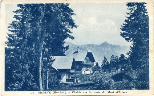 Megève chalets sur la route - la,