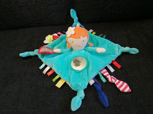 Doudou plat activités - doudou, fille