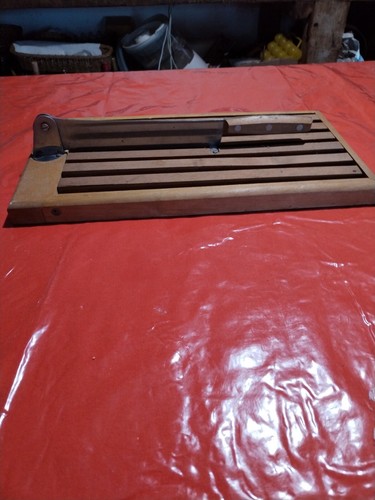 Ancien coupe pain trancheuse - ancien,
