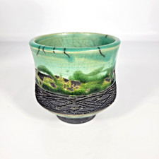 Petit pot en céramique vert