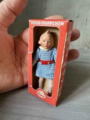 Poupée ancienne miniature - poupée,
