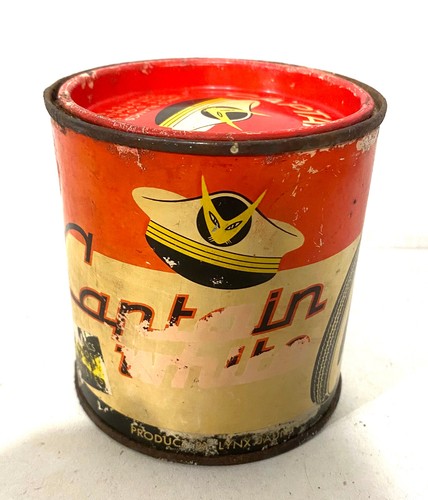 Ancienne boîte pot peinture