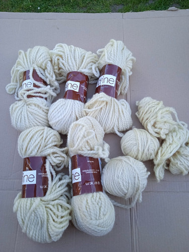 Pelotes laine mèche