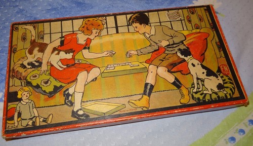Ancien jeu domino aux animaux
