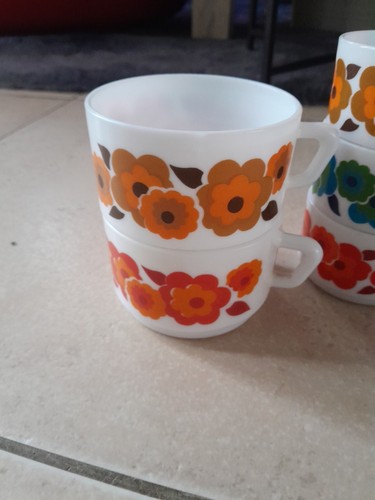 Lot tasses cafe - +, 3