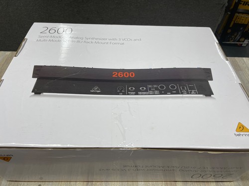 Behringer 2600 analog - behringer,