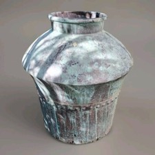 Belle Et Grande Cuve