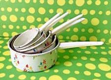 VINTAGE ENAMEL DINNER SET OF 5 TOY PANS GIRL NOSTALGIA