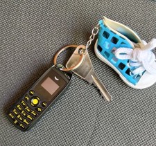 📱 Mini téléphone portable neuf double SIM + Carte SIM Lycamobile offerte