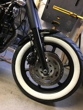 Triumph Speedmaster & Court Garde-Boue Fibre de Verre