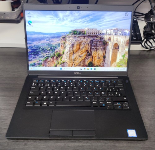 Dell latitude 7390 - latitude,