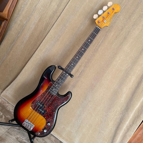 Fender precision - fender, bass