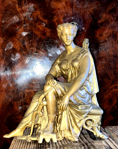 Statuette régule pendule - statuette,