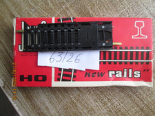 N° 63/26 une rail extensible