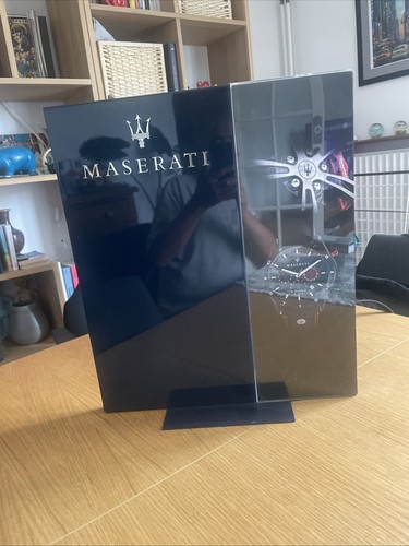 Magnifique presentoir - magnifique,