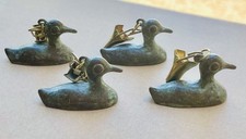 LOT DE 4 PETITS CANARDS EN