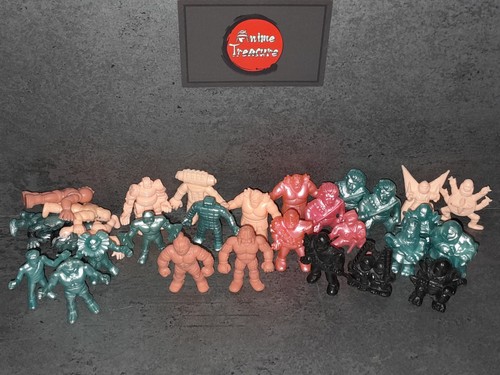Lot figurines cosmix - 24,