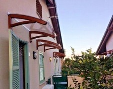 auvent de bois DIY d'entrée