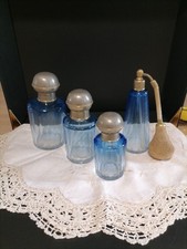 Ancien Service De Toilette