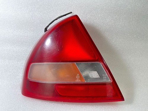 Mitsubishi lancer 1995 - mitsubishi, feux