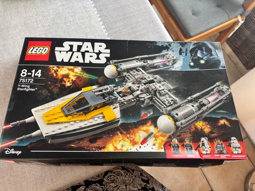 Lego star wars - star, 75172