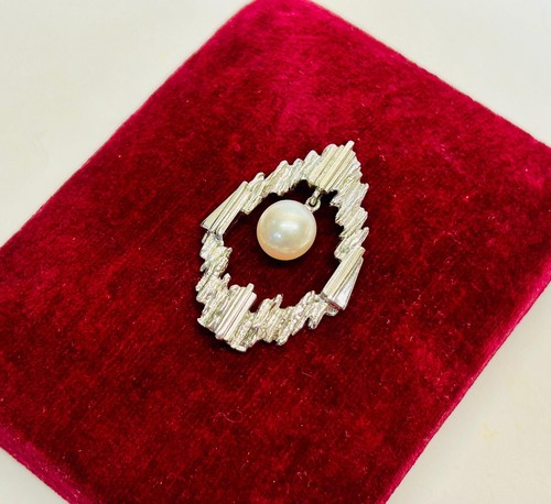 Vintage mikimoto akoya pearl - akoya,