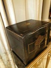  ancienne  cave à liqueurs