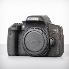 Canon EOS 750D 24.2MP Digital SLR Camera - For parts or not working