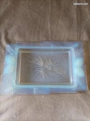 Joli plat aux pommes pin - plat,