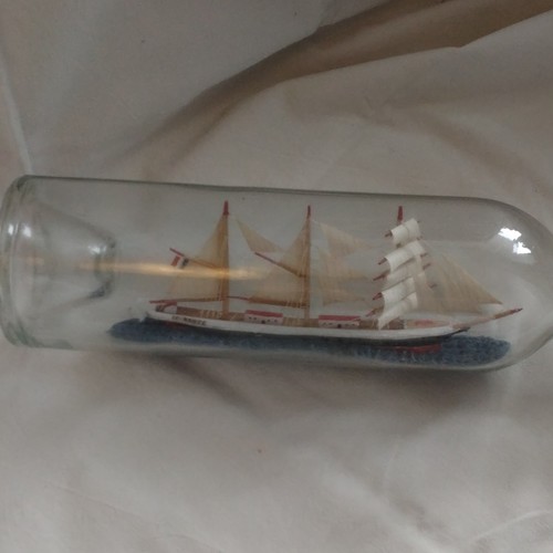 Maquette navale voilier bateau