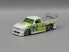 Super Tuned White Car - Hotwheels Mattel 2000