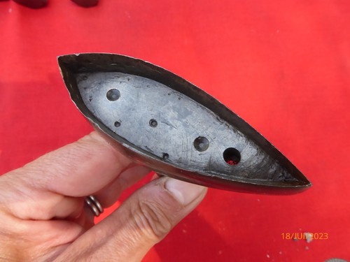 Emporte piece outil ancien - outil,