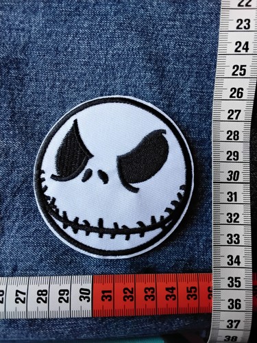 écusson rond etrange - ​💀,