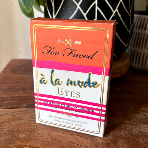 Too faced palette - palette, a