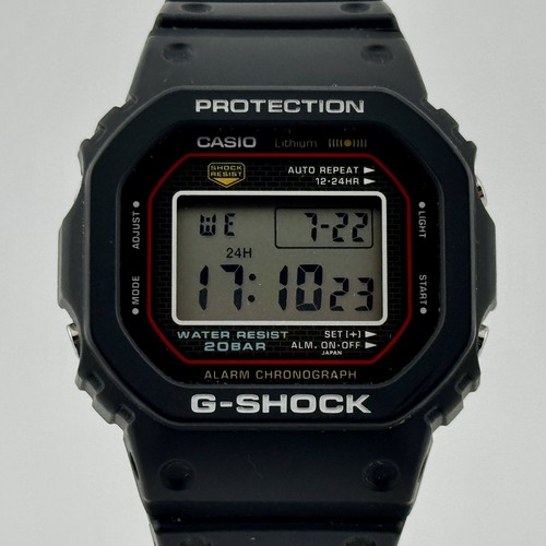 Montre classique numérique
