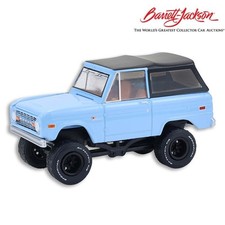 FORD Bronco - Custom SUV - 1972 - light blue - Greenlight 1:64