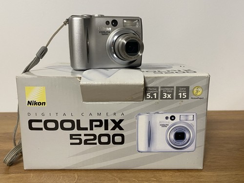 Nikon coolpix 5200 argenté - coolpix,