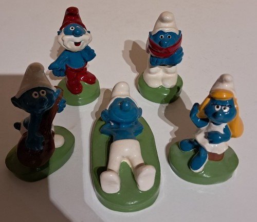 Peyo 5 figurines - .,