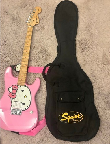 Squier fender limited - by,