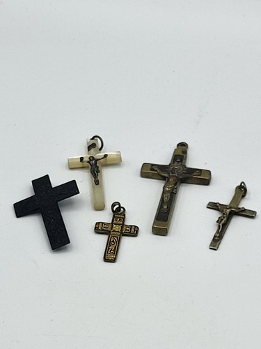 Lot croix crucifix - xj, et