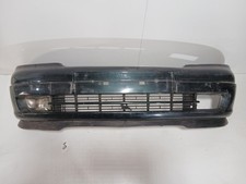 enjoliveur pare-choc avant