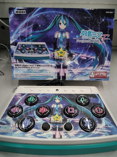 Hatsune miku project diva - hatsune,