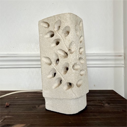 Lampe pierre sculptée par - pierre,