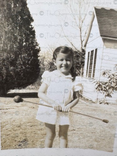 Vintage photo 1940 girl - vintage,