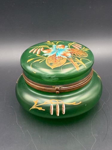 Importante boîte ancienne - , en