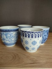 Lot de 4 tasses à café Royal Boch dépareillées – Faïence Fine bleu vintage – BE