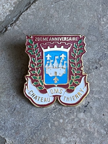 Pin oms château - pin’s, château-thierry