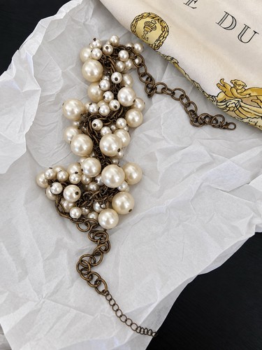 Collier plastron perles ivoire