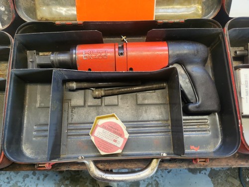 Pistolet cloueur hilti - , dx